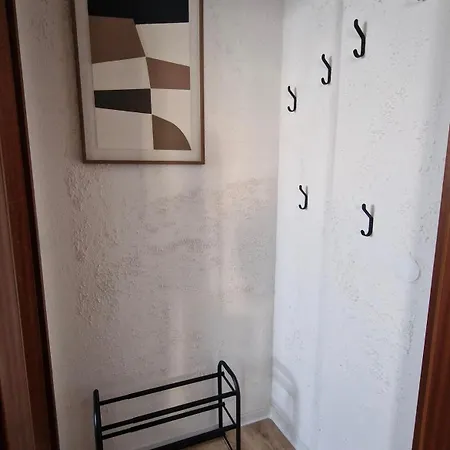 Apartamento Grimm 3 *